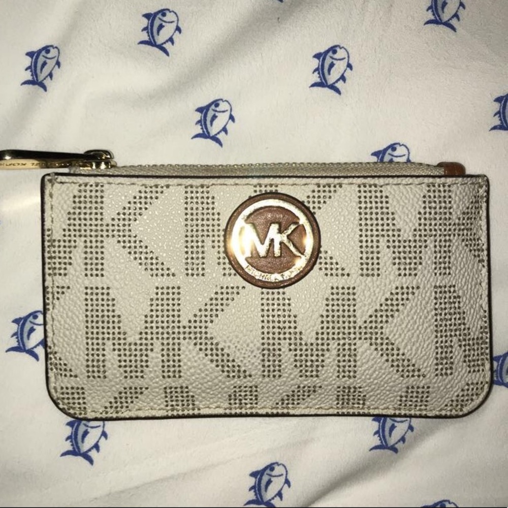 Michael kors coin wallet